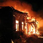 Под Одессой во время пожара пострадал хозяин частного дома