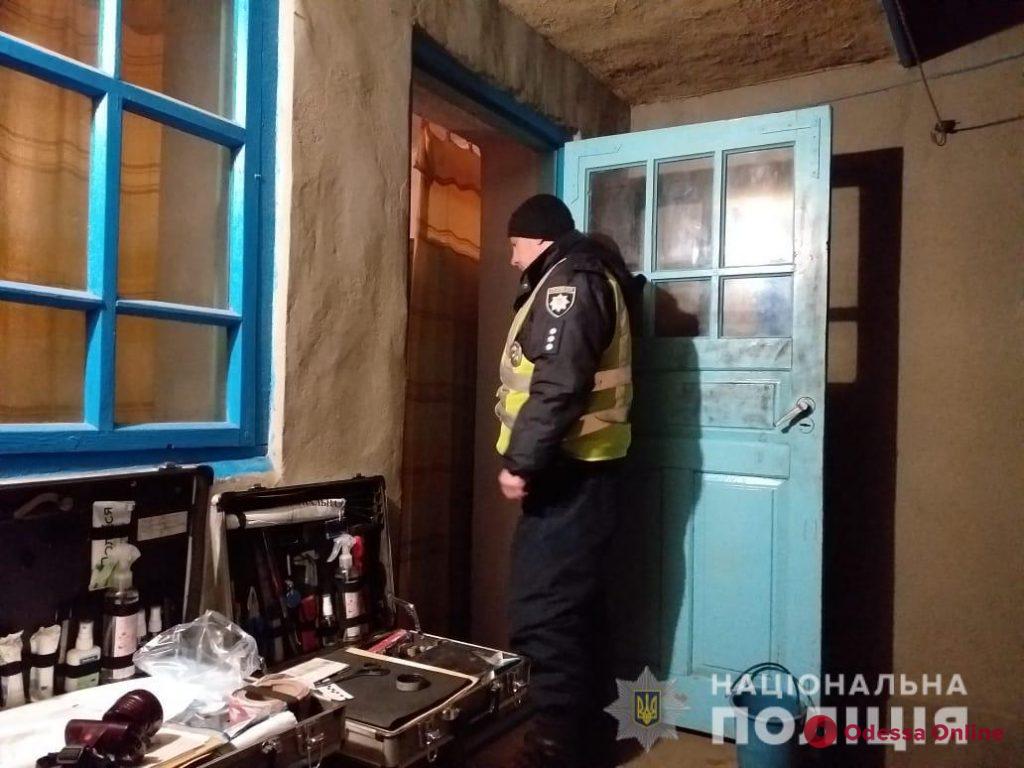 Одесская область: парень убил пенсионера черенком от лопаты