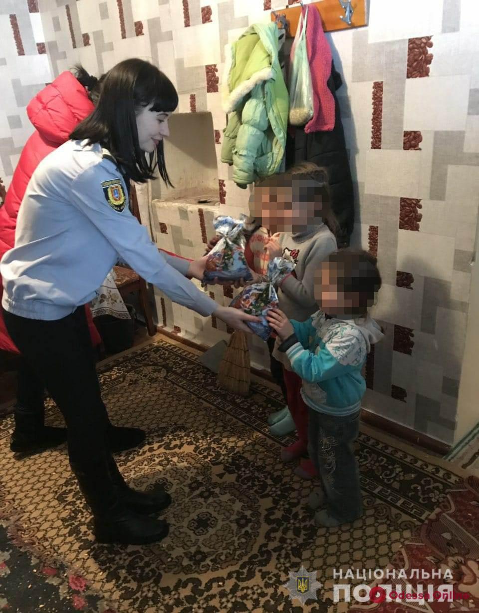 Дети грязные, в комнатах – антисанитария: в Одесской области родителей привлекли к ответственности