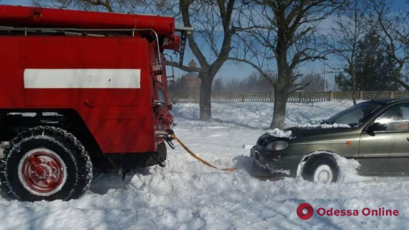 Одесская область: за сутки спасатели достали пять застрявших автомобилей