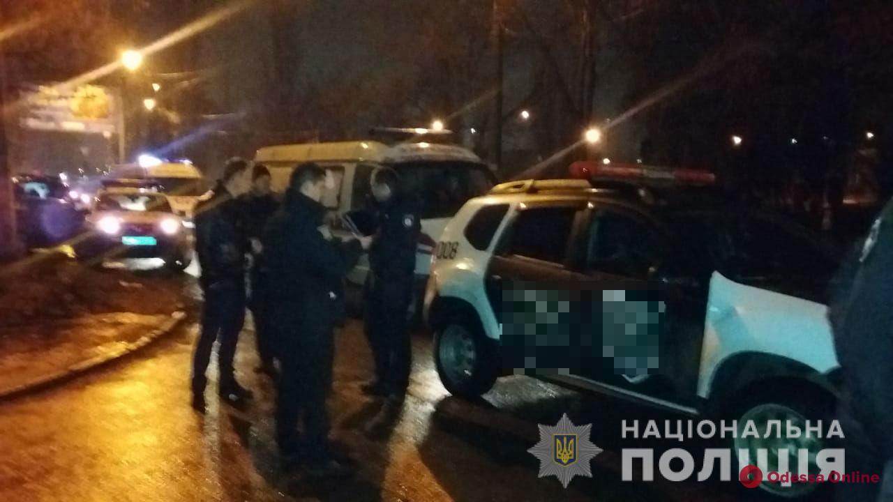 «Гастроли» активистов по одесским аптекам закончились стрельбой