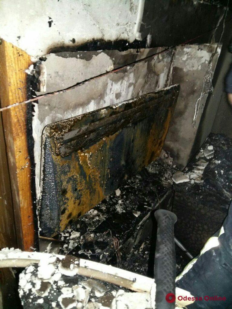 В Одессе из-за электрообогревателя произошел пожар в бизнес-центре