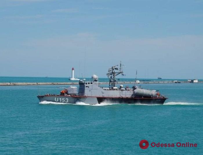 Одесская область: военные моряки открыли огонь для остановки иностранного судна с контрабандой