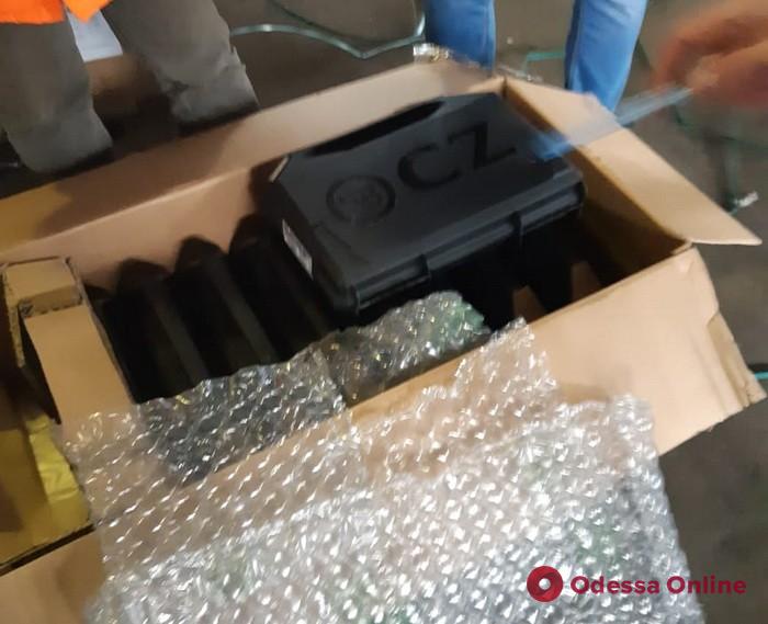 СБУ блокировала незаконную поставку оружия в Одесской области