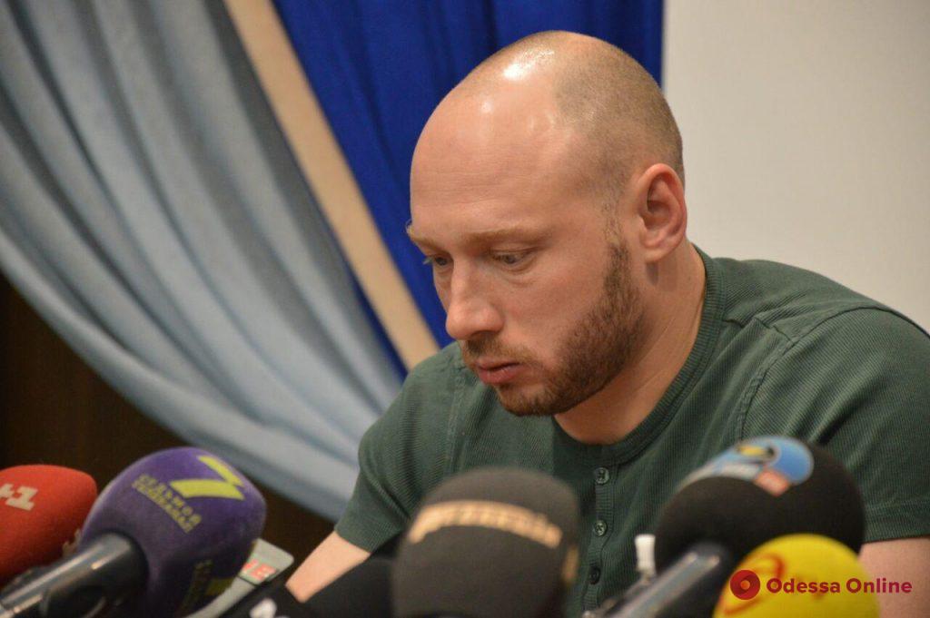 Одесса: спасенный от смертной казни в Иране моряк дал пресс-конференцию
