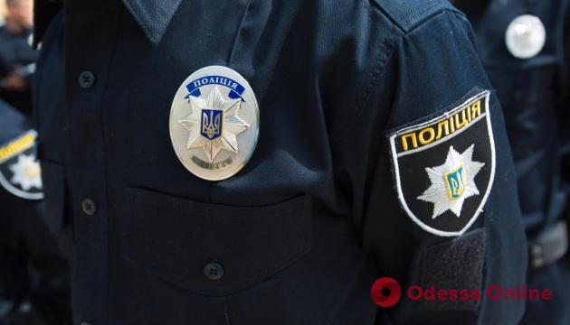 В Белгороде-Днестровском подозреваемый в разбое напал на полицейского