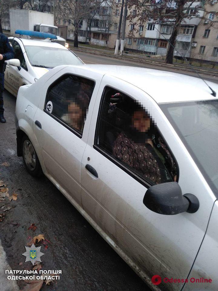 Одесские патрульные задержали грабителей