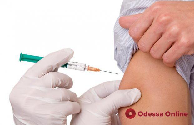 В Одессе с начала вакцинации от коронавируса привились свыше двух тысяч человек