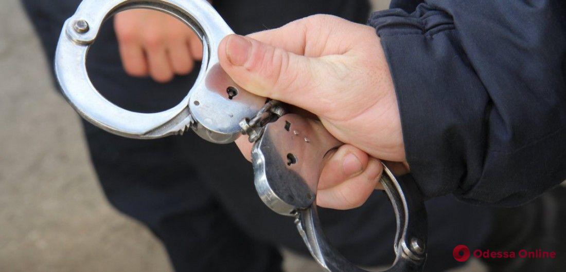 Экс-сотрудника Одесского СИЗО будут судить за торговлю наркотиками