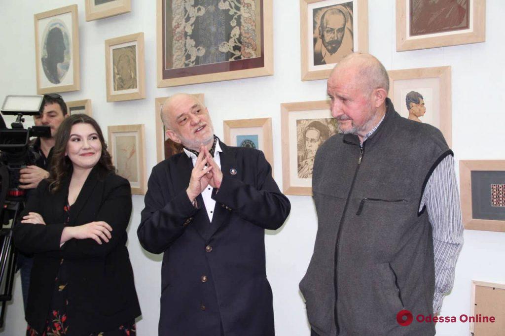 Бендер, Фрида Кало и человек-паук: в одесском музее показали необычного Кобзаря