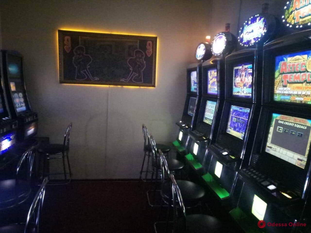 Подпольные игровые автоматы в новочеркаске играть казино х бесплатно