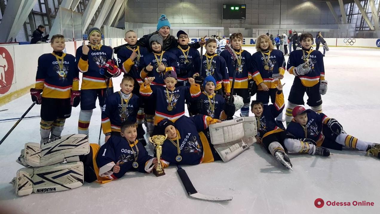 Одесские хоккеисты блестяще выиграли всеукраинский турнир в Харькове