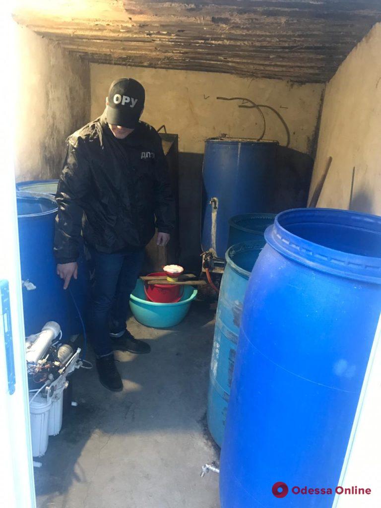 В Одесской области обнаружили фальсифицированный алкоголь на полмиллиона гривен