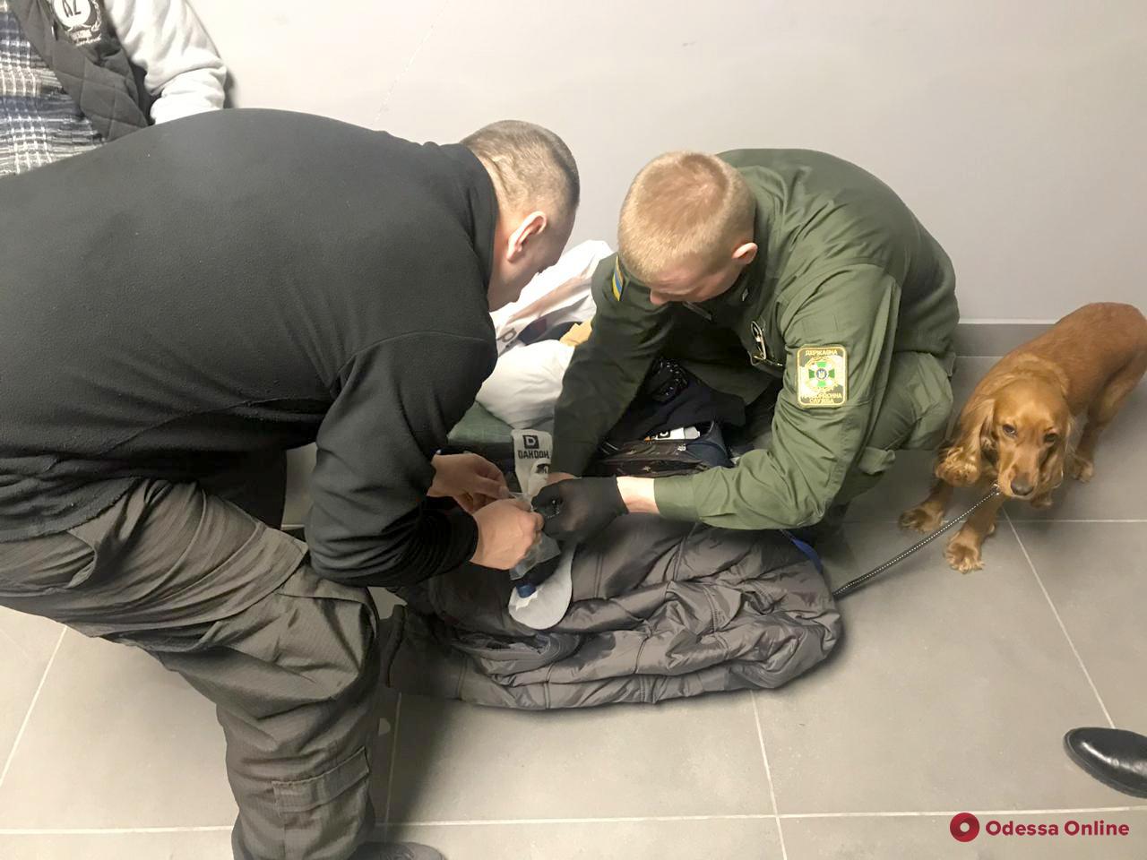 В Одесском аэропорту задержали израильтянина с наркотиками