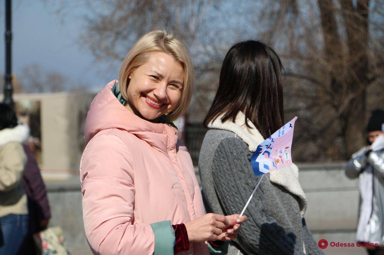Одесситки вышли на марш за равные права и возможности (фото)