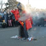 В парке Шевченко сожгли чучело Масленицы