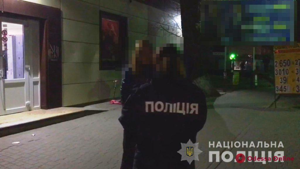 Избил и перерезал горло: в Одессе задержали подозреваемого в убийстве харьковчанина