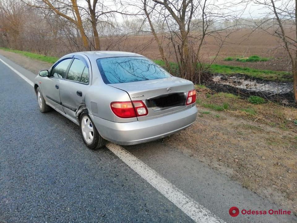 На трассе Одесса — Рени перевернулся автомобиль: трое пострадавших