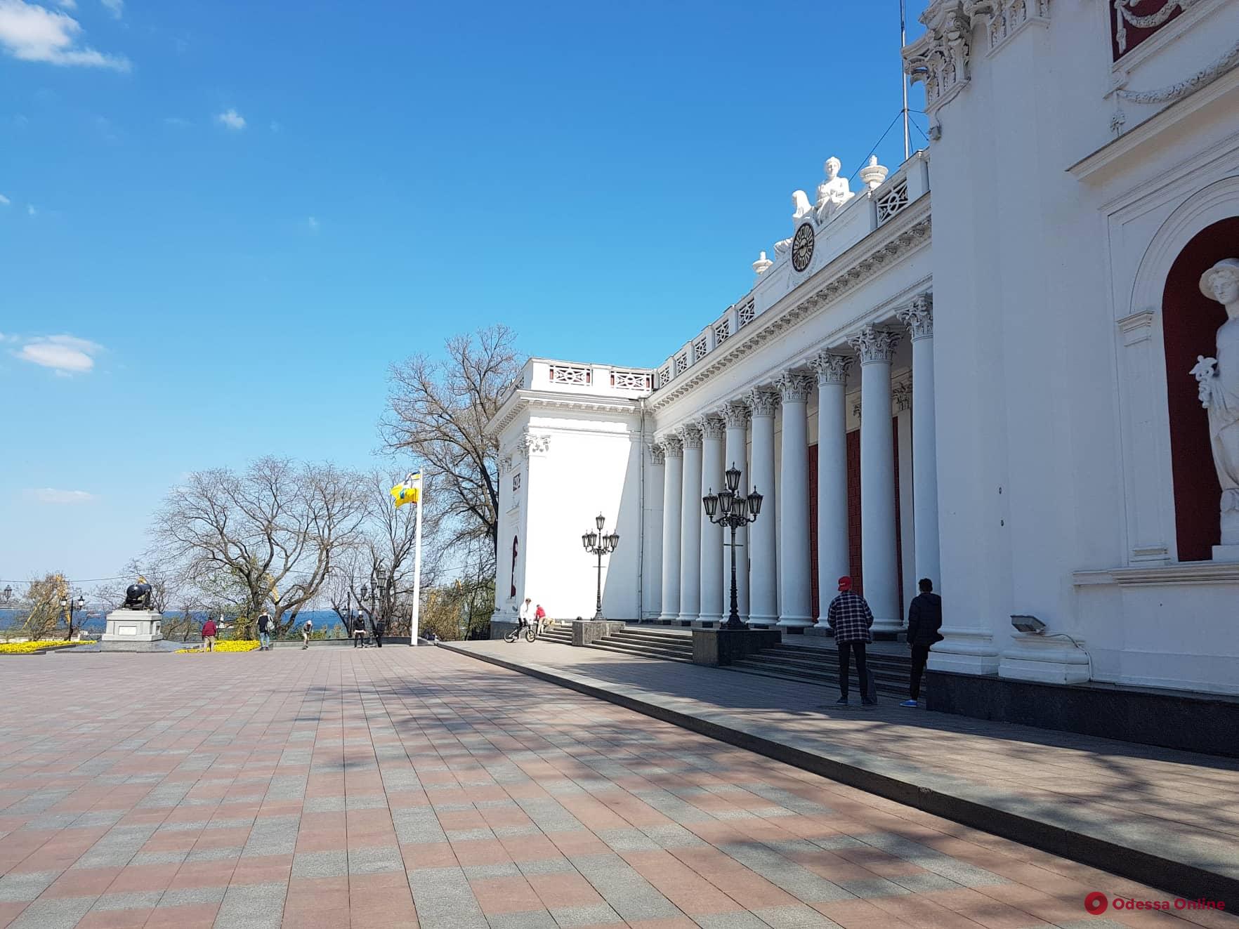 В Одессе проходит очередная сессия горсовета