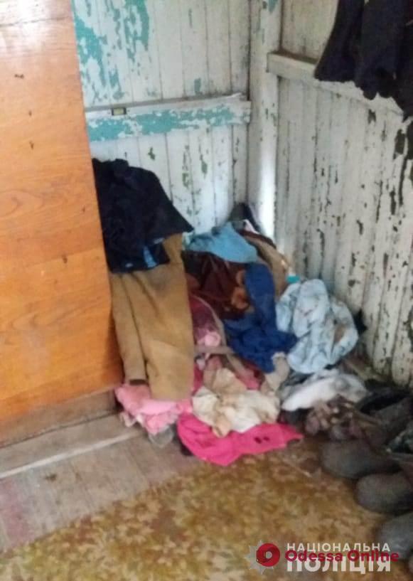 В Одесской области четверых детей забрали из неблагополучной семьи