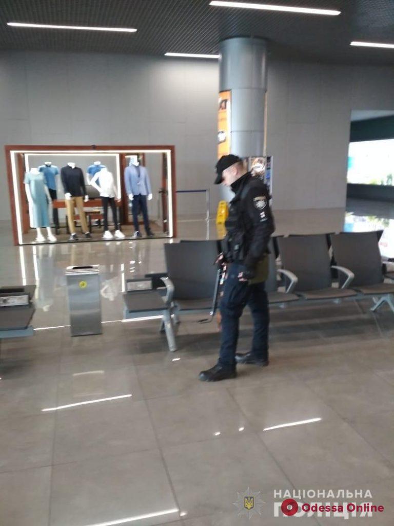 В Одессе «заминировали» Международный аэропорт (обновлено)