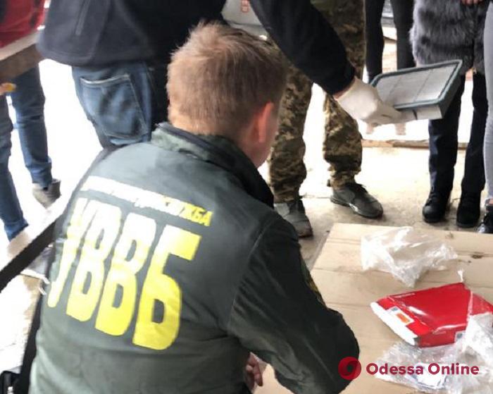 В Одесской области пограничница попалась на сбыте наркотиков