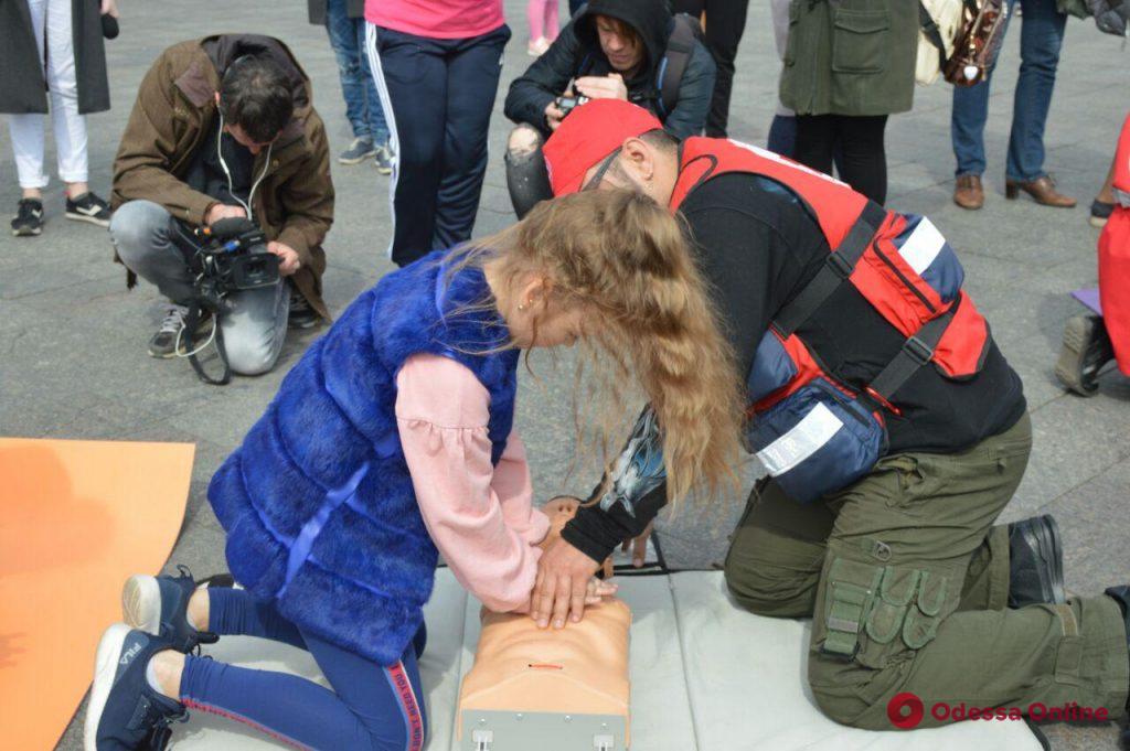 Оказание первой помощи и зумба — в Одессе отмечают Всемирный день здоровья