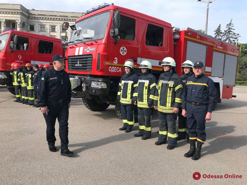 Одесса: 2 мая на усиленном дежурстве будут находиться 400 спасателей