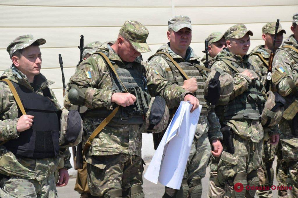 В Одессе на ротацию в зону ООС проводили 35 бойцов батальона «Шторм» (фото)