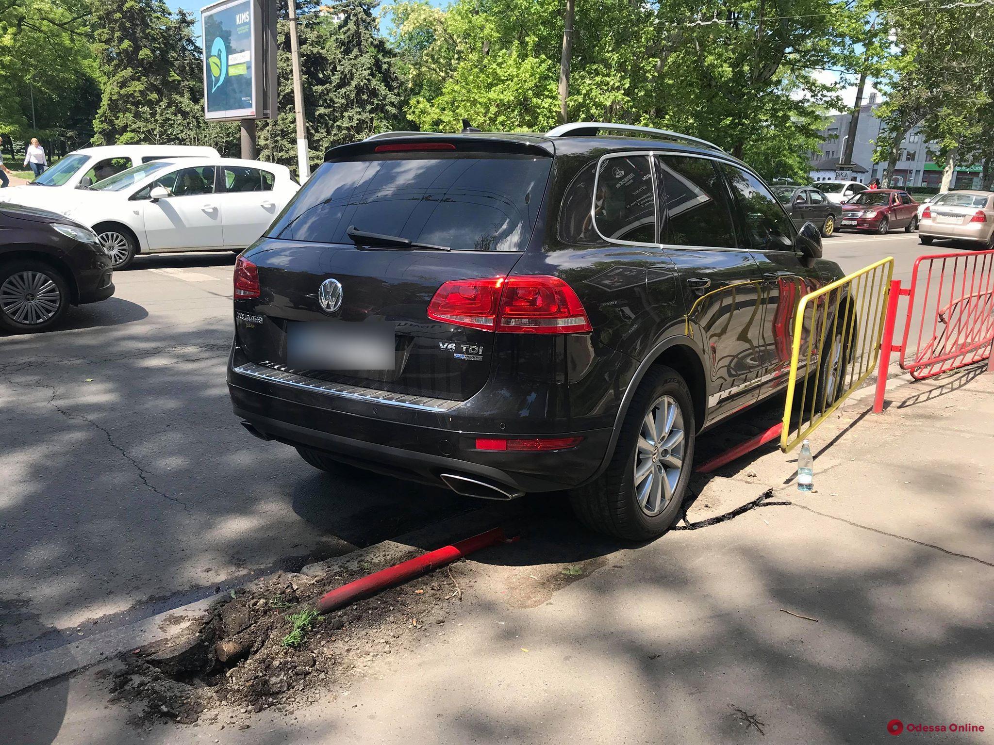 На проспекте Шевченко столкнулись два авто — пострадал пешеход