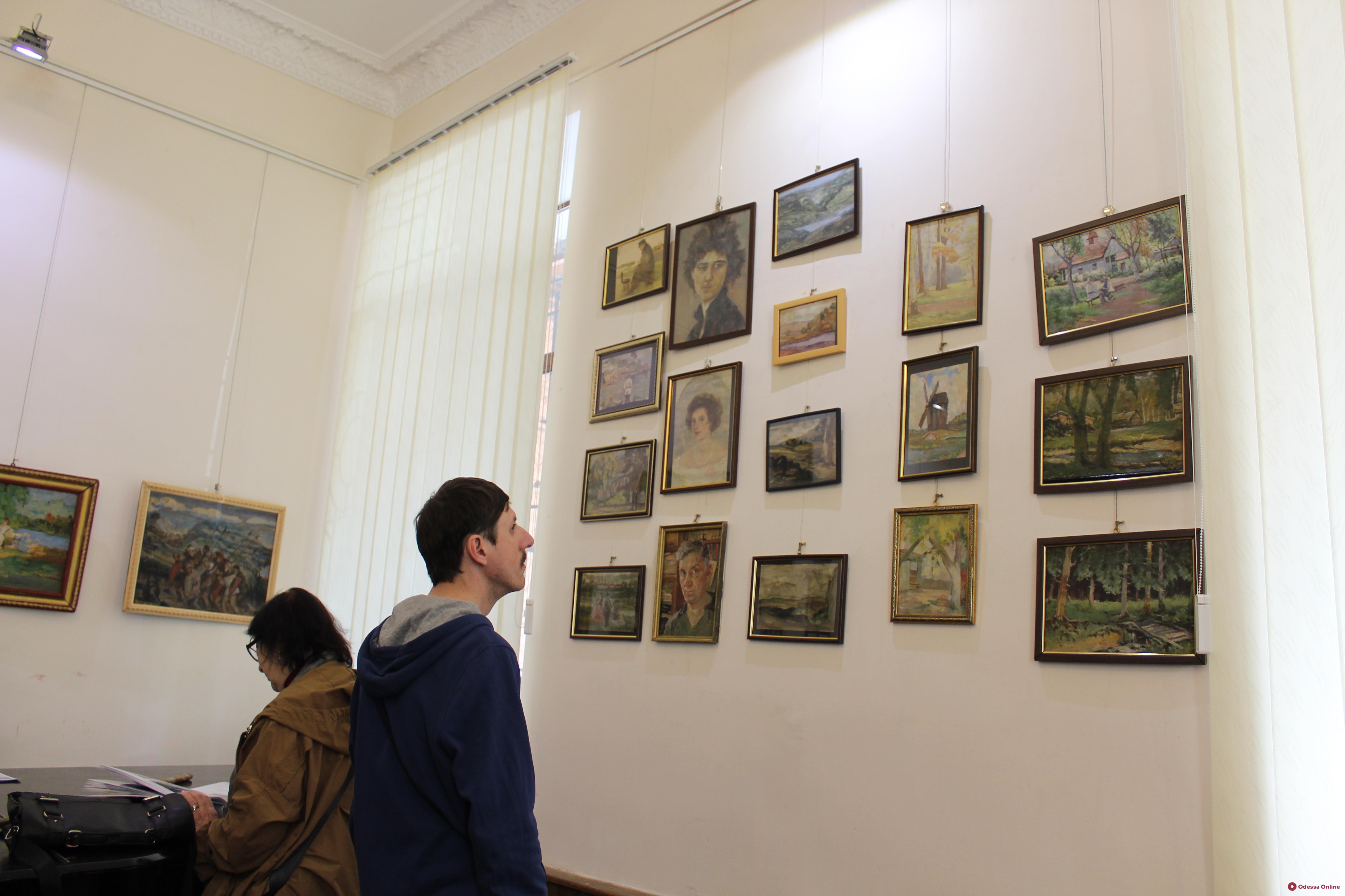 В Одессе второй раз за 100 лет показали картины уникального художника