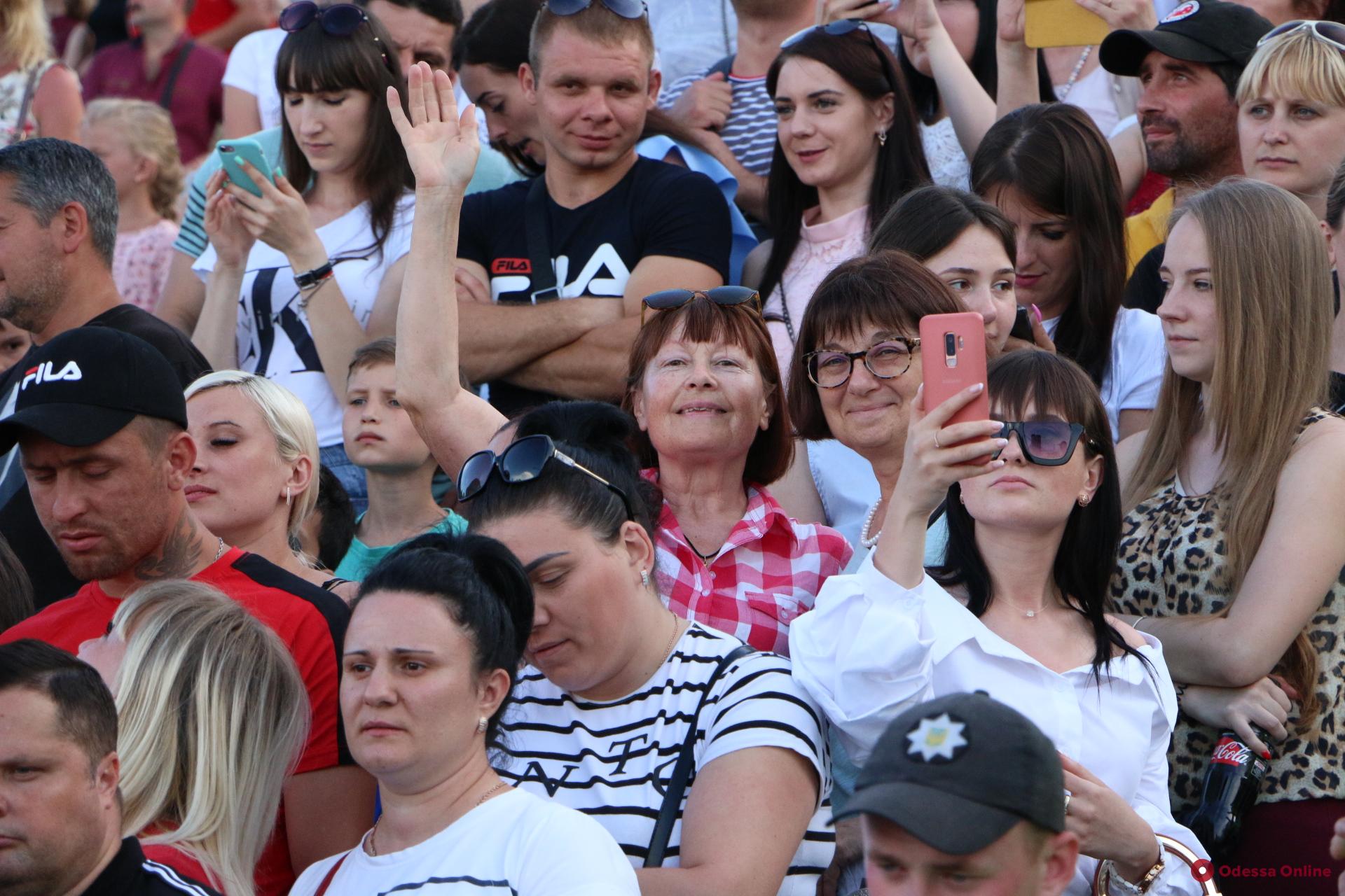 Тысячи горожан пришли на Большое одесское вече (фото, видео)