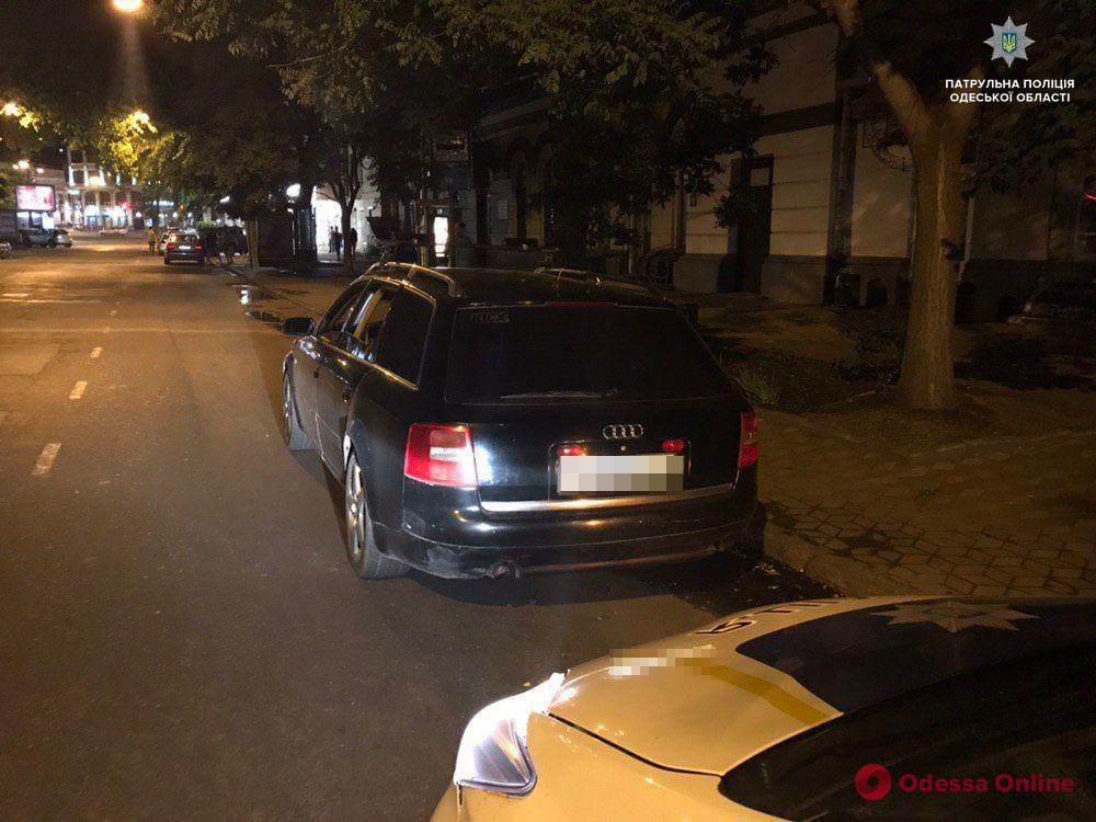 Водитель Audi разъезжал по Одессе с «липовыми» документами на авто
