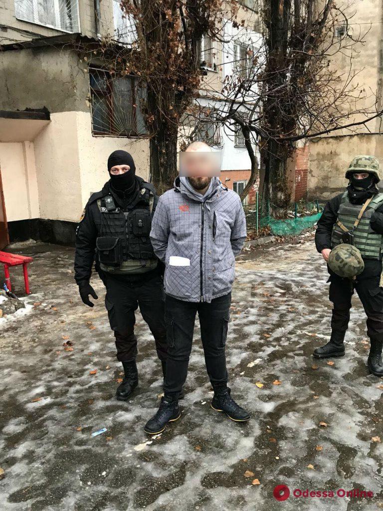 В Одессе будут судить банду серийных школьных воров