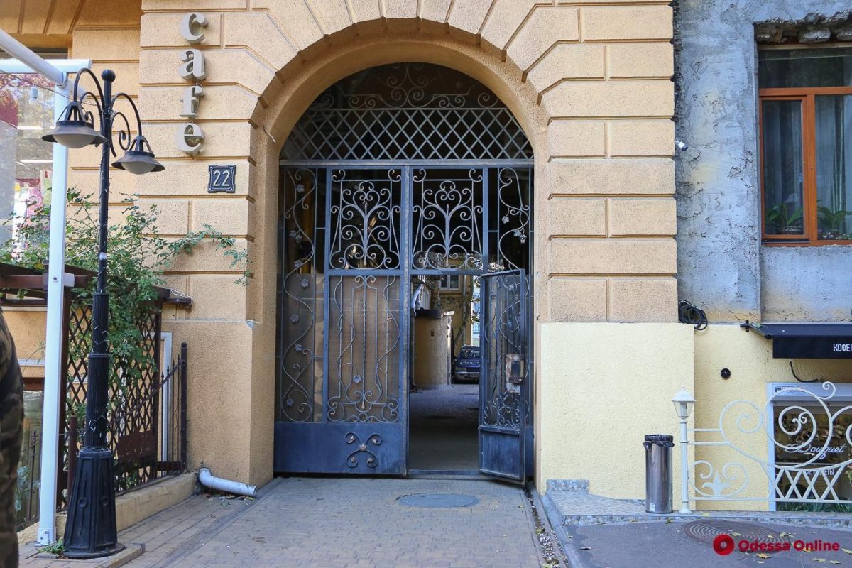 В Одессе создают каталог старых дверей и ворот