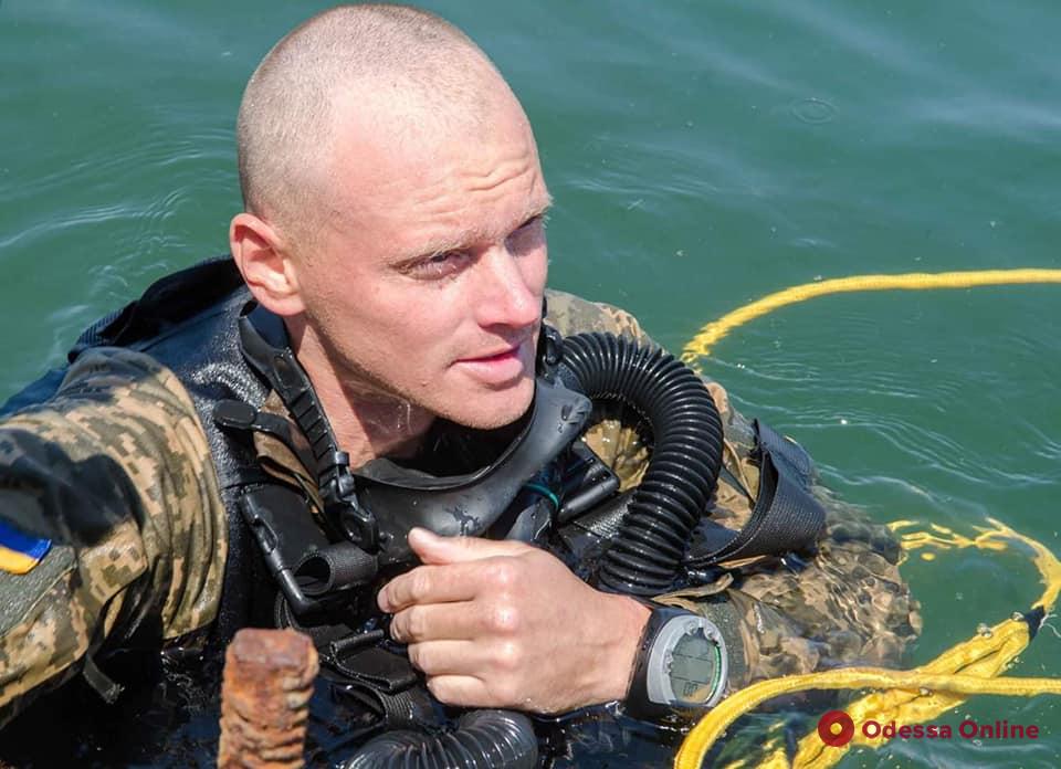В Одессе военные моряки осваивают новое подводное снаряжение