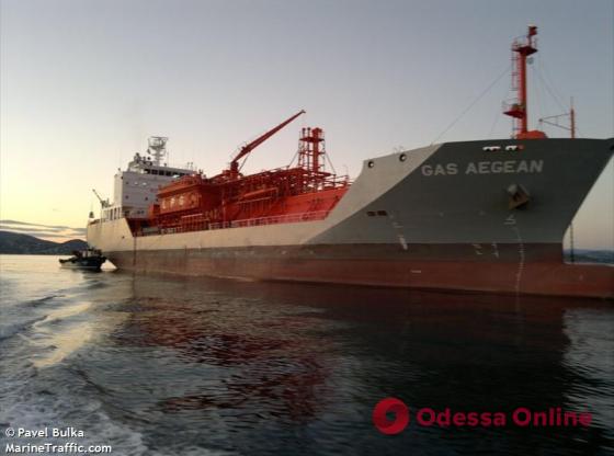 На борту танкера в Индийском океане умер моряк из Одесской области
