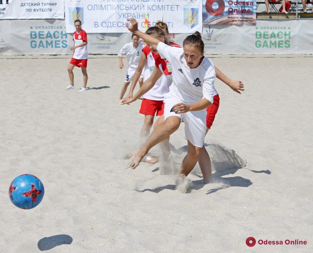 В Одессе состоялся женский чемпионат Украины по пляжному футболу