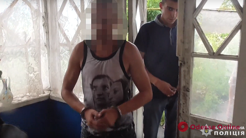 Двое жителей Одесской области избили и ограбили инвалида