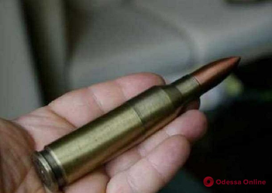 Хотел сделать амулет: в Одесской области в руках подростка взорвался патрон