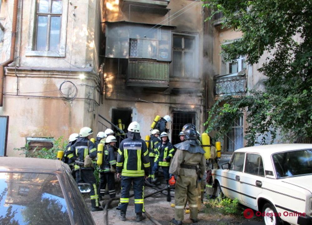 Утром на Молдаванке тушили пожар