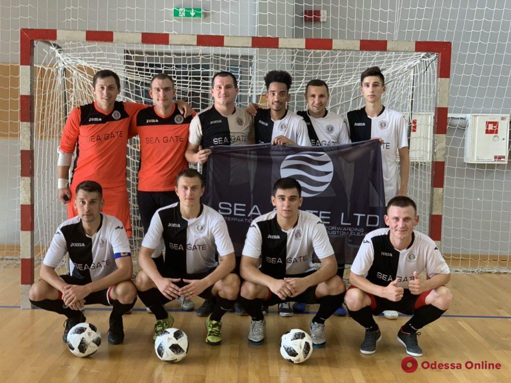 Футзал: любительская команда из Одессы сыграла командой из Литвы