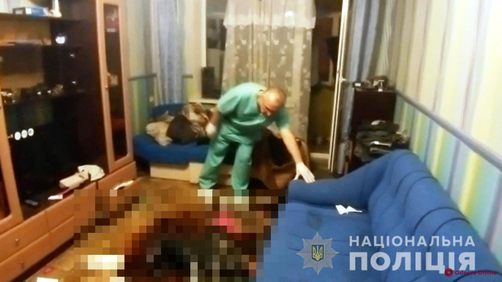 Трупы в черноморской квартире: хозяин задушил своего гостя, после чего второй гость убил хозяина
