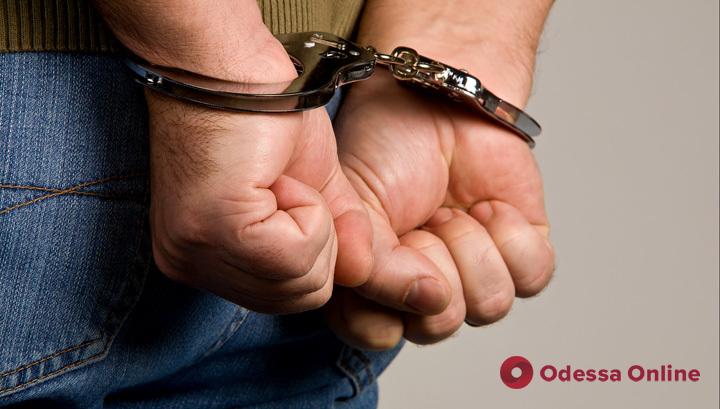 В Измаиле полицейские задержали разыскиваемого грабителя