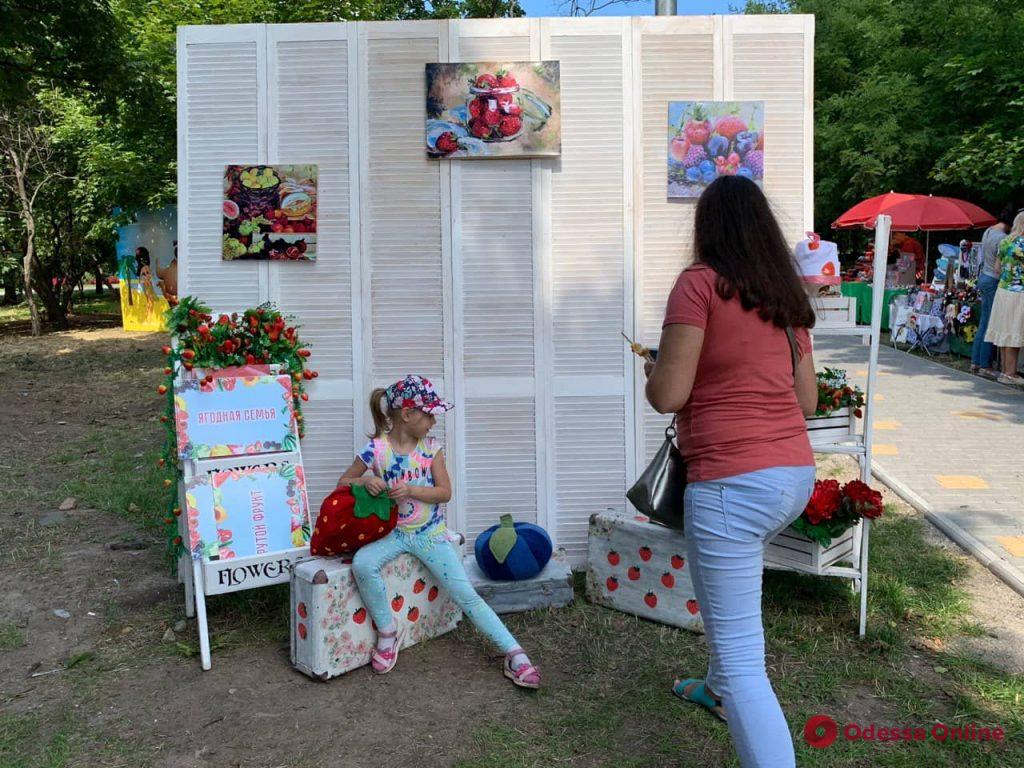 В Одессе проходит яркий летний фестиваль (фоторепортаж)