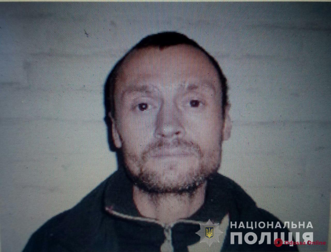 Поехал в Одессу на заработки и исчез: полиция два месяца ищет 46-летнего мужчину