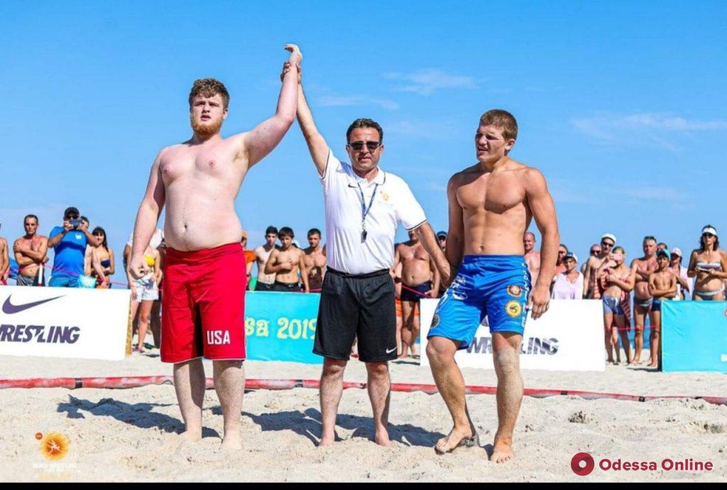 Пляжная борьба: одесситы завоевали 15 медалей домашних турниров мирового уровня