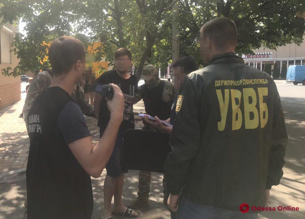 В Одесской области пограничник распространял наркотики среди коллег (видео)