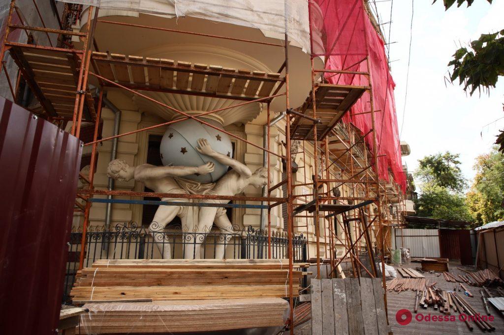 В Одессе готовят к реставрации дом Либмана и дом с атлантами (фото)