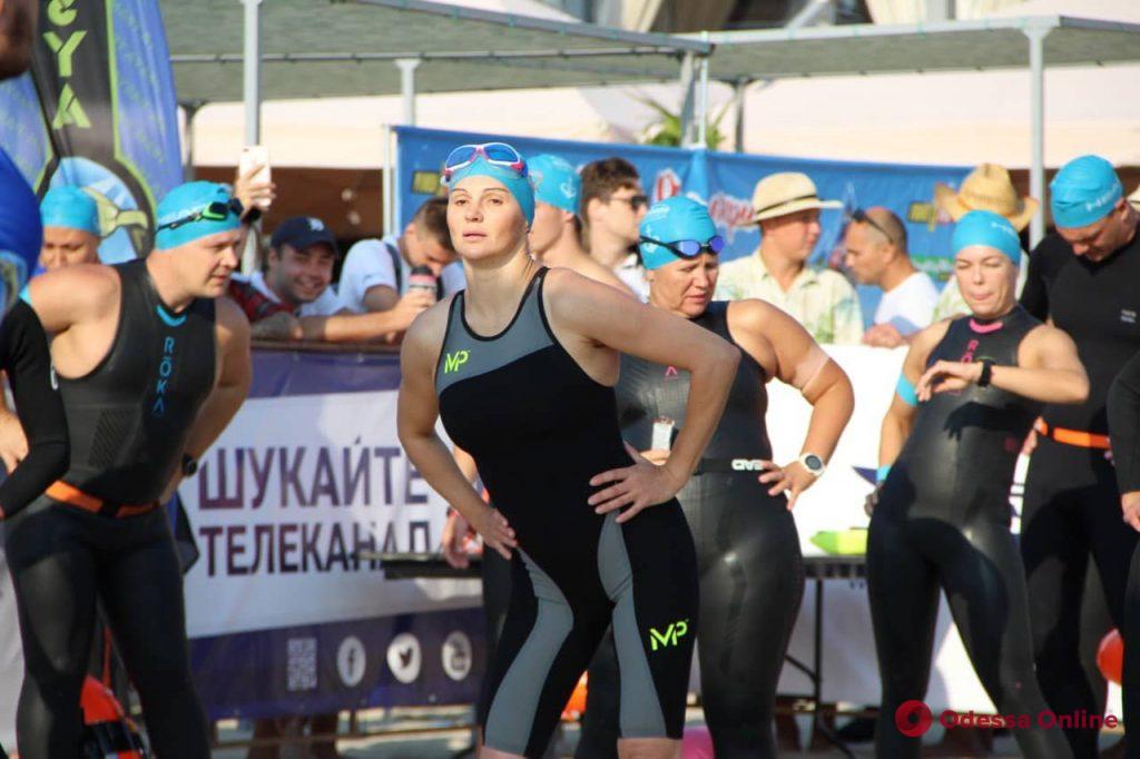 Oceanman: в Одессе стартовали соревнования по плаванию на открытой воде (фото, видео)